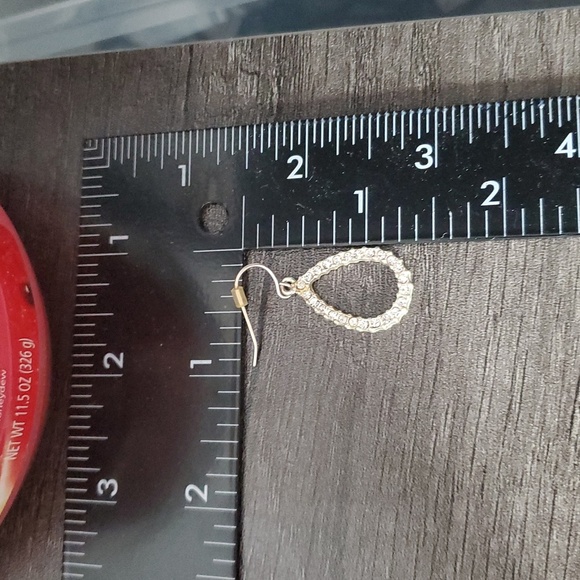 Sparkle Openwork Teardrop Earrings E1014 - Picture 2 of 2